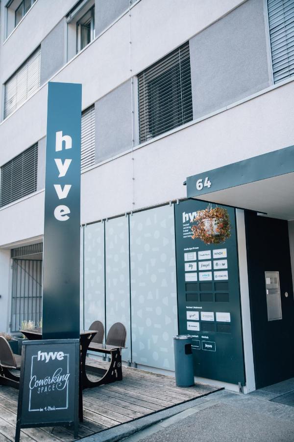 Capsule Hotel By Hyve Basel Exterior foto